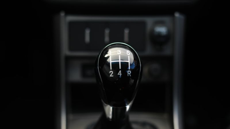 Học Lái Xe Số Sàn TPHCM Thi Bằng Gì?